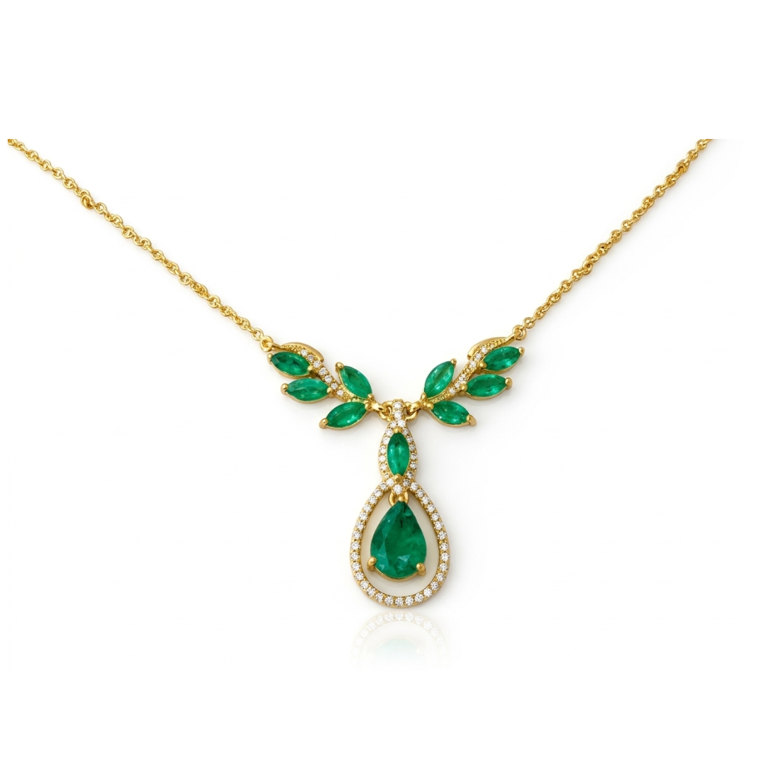 Emerald and Cubic Zirconia Necklace in 18k Gold