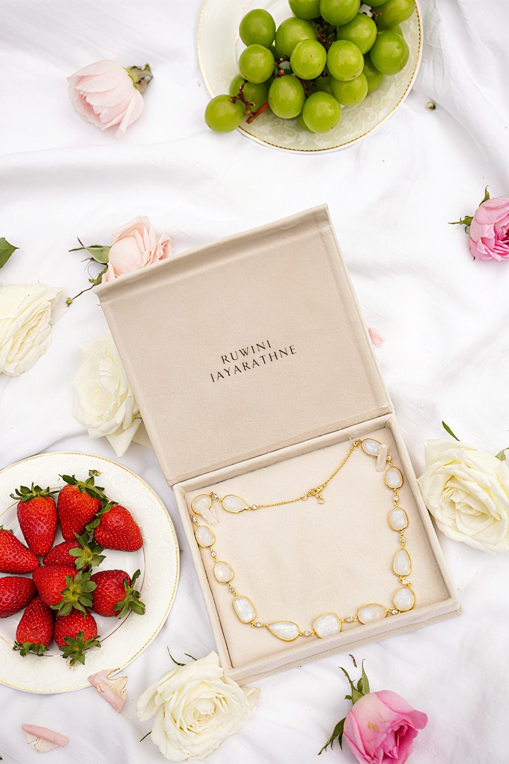 Rainbow Moonstone And Sky Blue Topaz | Necklace