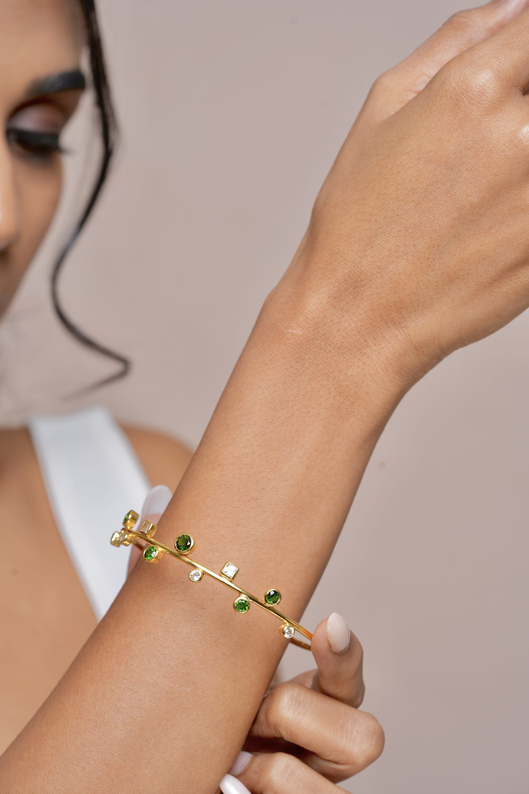 Vivian | Chromium Diopside And White Topaz | Bangle