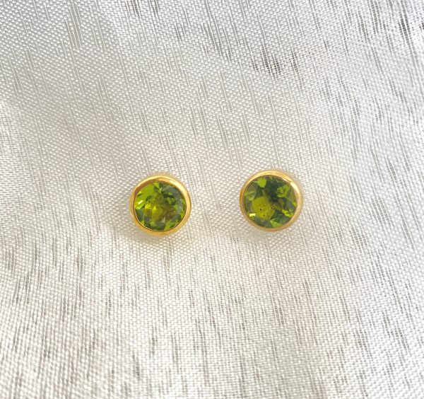 Maya | Peridot Studs