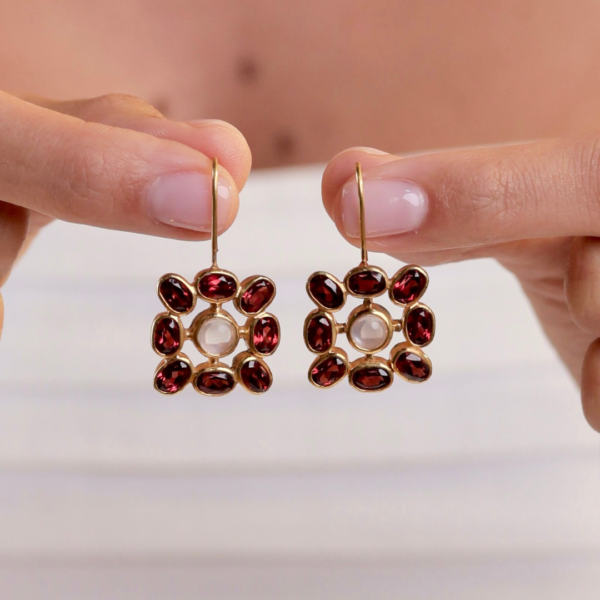 Meera | Moonstone & Garnet Earrings